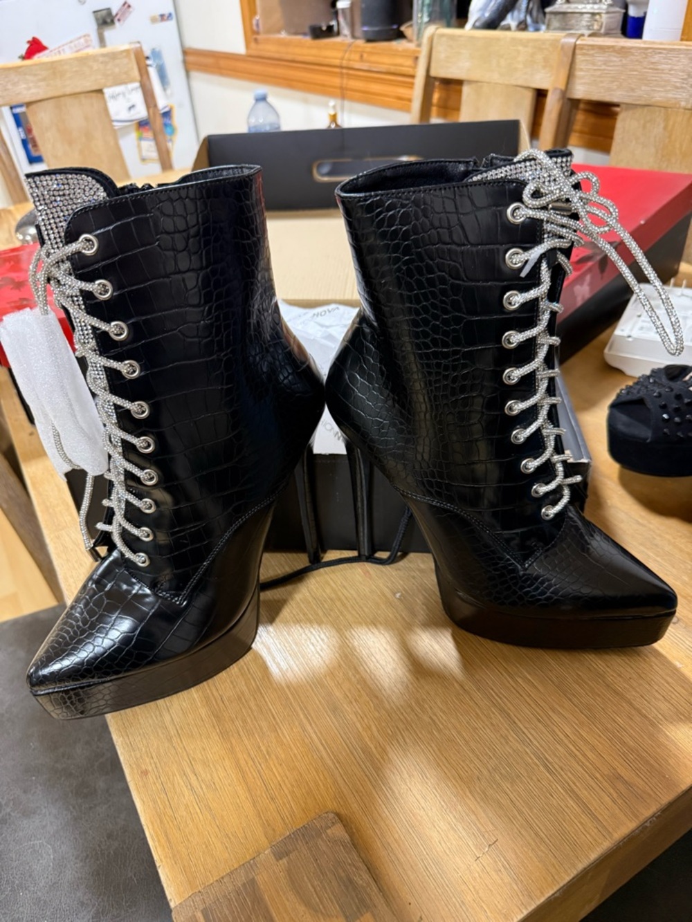 Fashion Nova faux Snakeskin heels